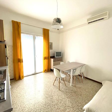 Euroresidence - Piazza Mazzini- 30 Mt Dal Mare - Immobil Relax 리도 디 예솔로 외부 사진